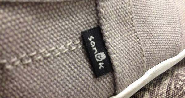 sanuk kat's meow shoes