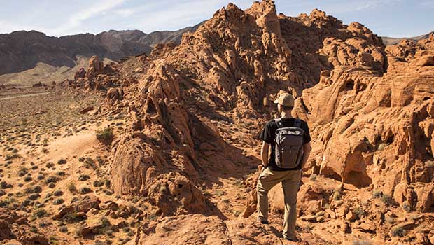 Hiking in Valley of Fire State Park in Nevada