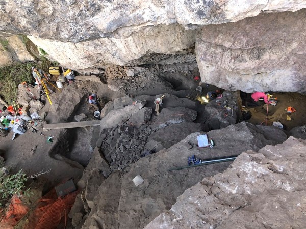 ancient weapons remote cave texas