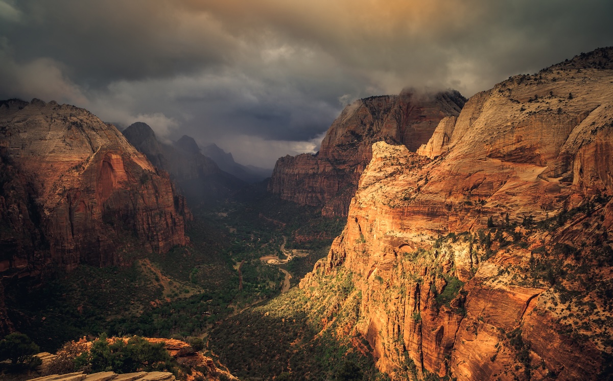 flash flood zion hikers