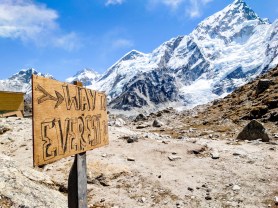 everest viral video can't breathe