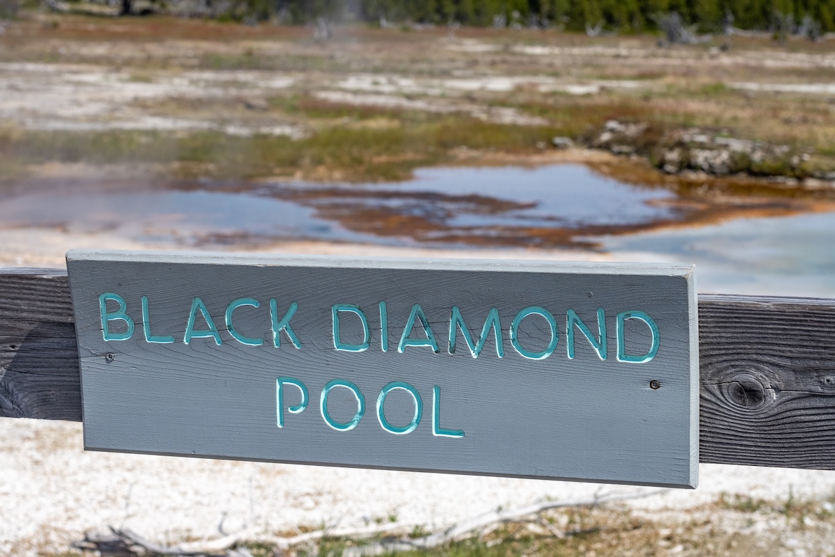 Black Diamond Pool dirty eruption