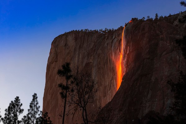 yosemite fire fall