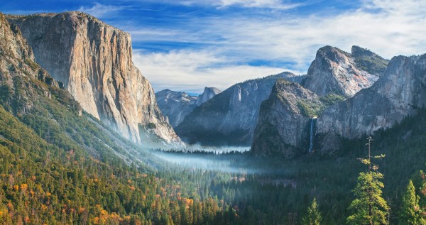 New Signs At Yosemite National Park Confirm People's Worst Fear
